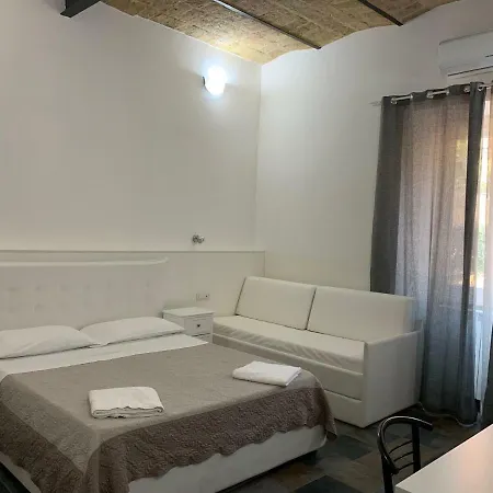 게스트하우스 Golden 로마