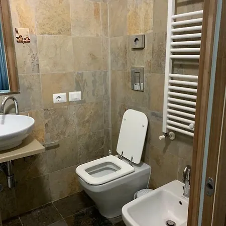 Golden 게스트하우스 로마